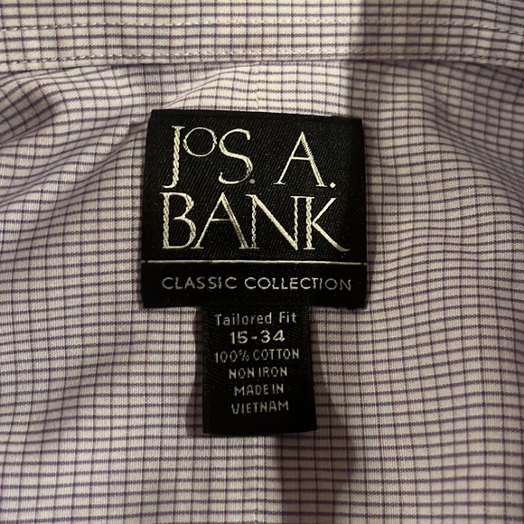 JoS. A. Bank Men’s Button Down Dress Shirt Size 15 Light Purple - Picture 2 of 2